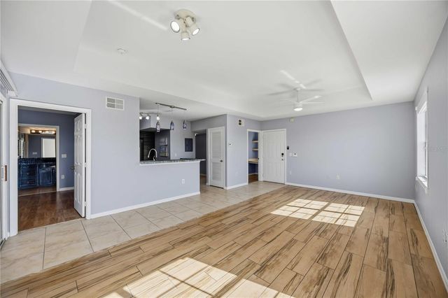 2950 VISCAYA PLACE 205, Sarasota, FL 34237