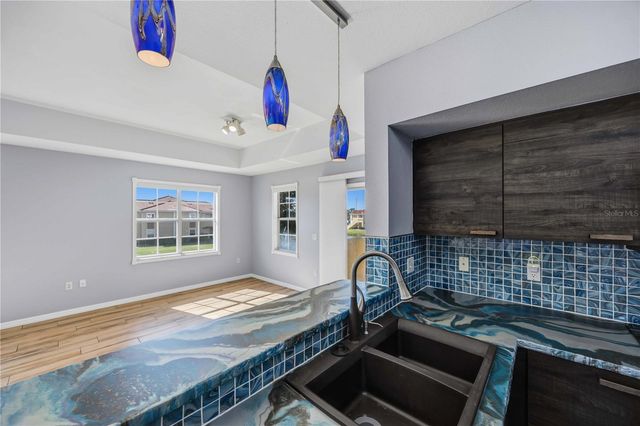 2950 VISCAYA PLACE 205, Sarasota, FL 34237