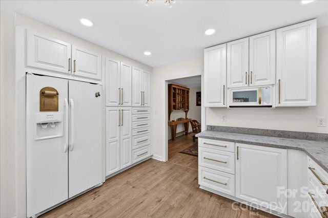 11100 Tara Oaks Drive, Mint Hill, NC 28227