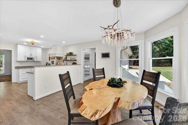 11100 Tara Oaks Drive, Mint Hill, NC 28227