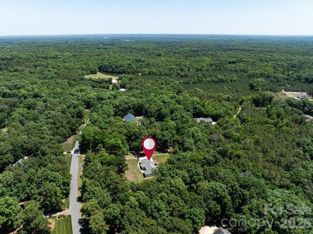 11100 Tara Oaks Drive, Mint Hill, NC 28227