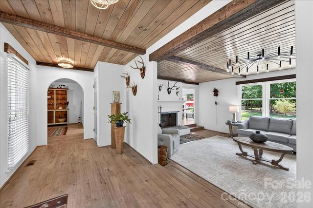 11100 Tara Oaks Drive, Mint Hill, NC 28227