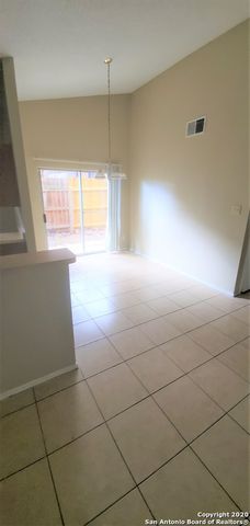 8913 AMBER DUSK, San Antonio, TX 78250