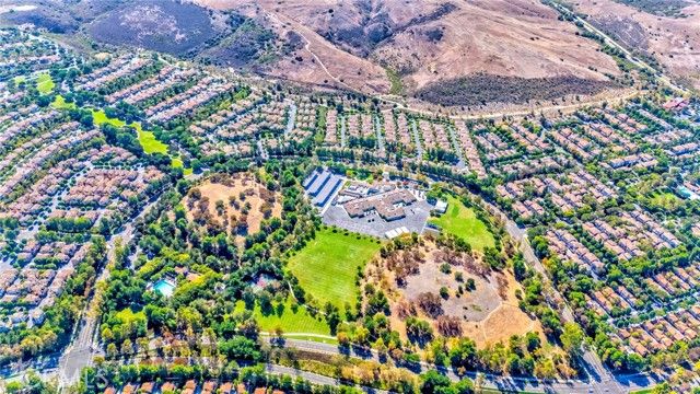 67 Canopy, Irvine, CA 92603