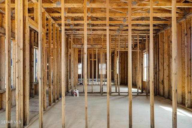 1140 SANTA CRUZ Drive, Chaparral, NM 88081