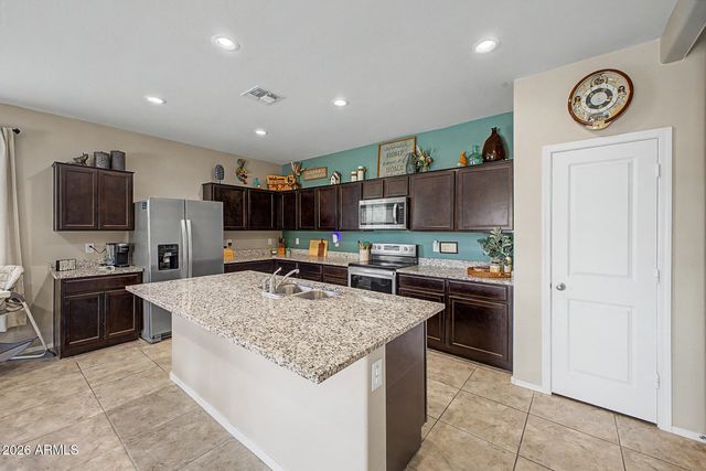 1745 W PIMA Avenue, Coolidge, AZ 85128