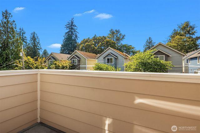 14356 19th Avenue NE, Seattle, WA 98125