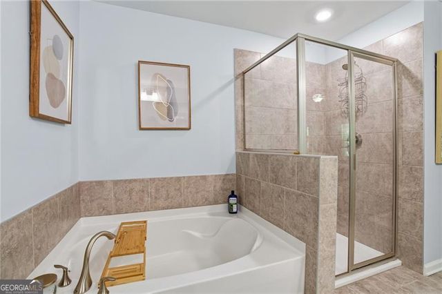 1406 Lanier Vista Drive, Sugar Hill, GA 30518