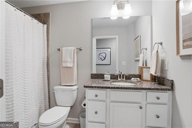 1406 Lanier Vista Drive, Sugar Hill, GA 30518