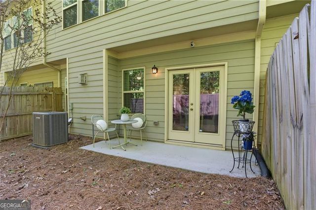 1406 Lanier Vista Drive, Sugar Hill, GA 30518