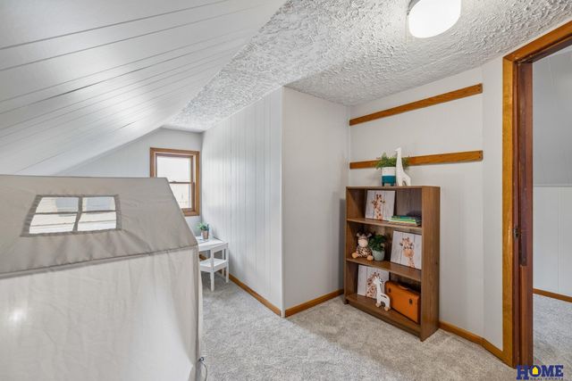 1729 S 9th Street, Lincoln, NE 68502