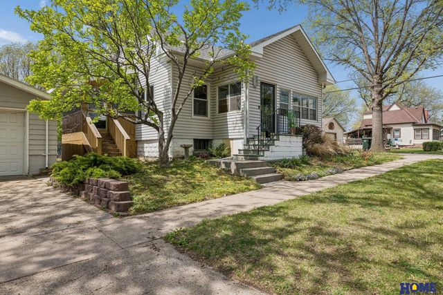 1729 S 9th Street, Lincoln, NE 68502