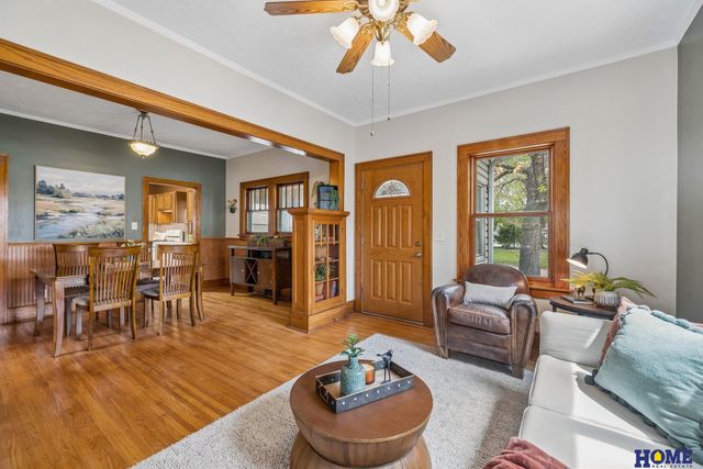 1729 S 9th Street, Lincoln, NE 68502