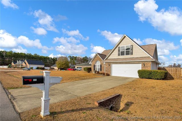 175 Seabiscuit Drive, Raeford, NC 28376