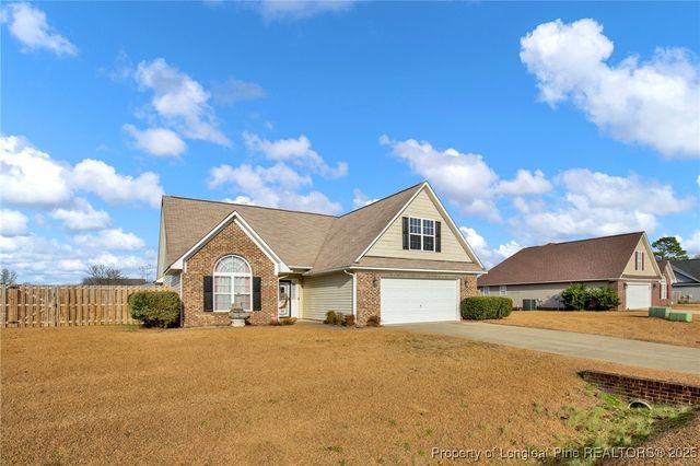 175 Seabiscuit Drive, Raeford, NC 28376