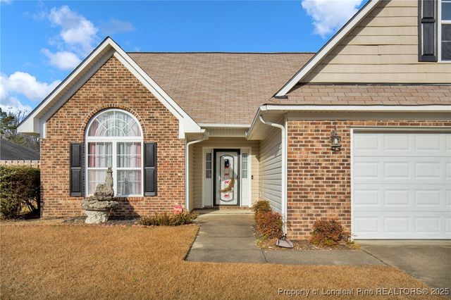 175 Seabiscuit Drive, Raeford, NC 28376