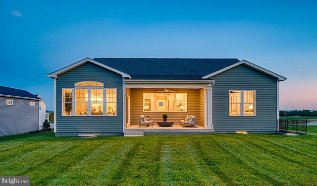 9863 RIPPLE DR, Williamsport, MD 21795