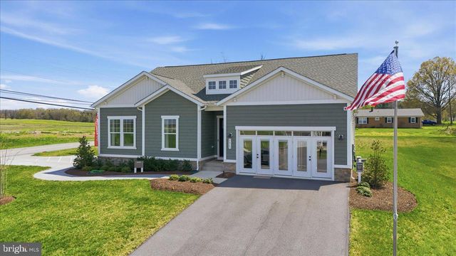 9863 RIPPLE DR, Williamsport, MD 21795