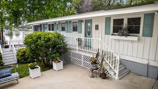 1204 Joyner Drive, Summerton, SC 29148