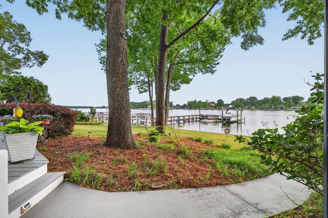 1204 Joyner Drive, Summerton, SC 29148