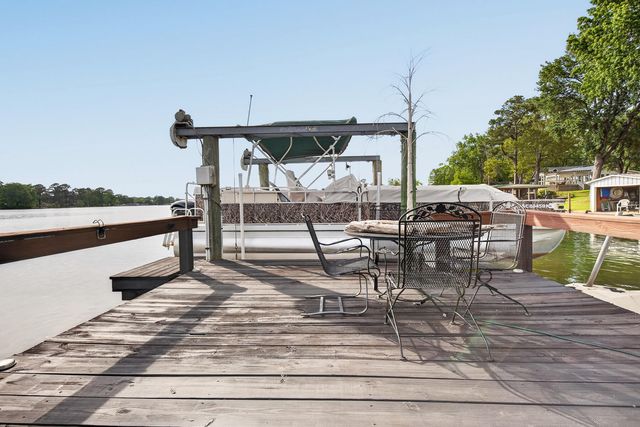 1204 Joyner Drive, Summerton, SC 29148