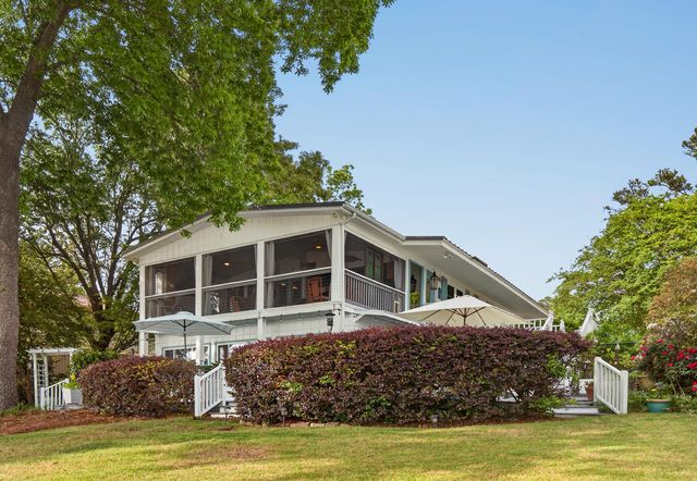 1204 Joyner Drive, Summerton, SC 29148