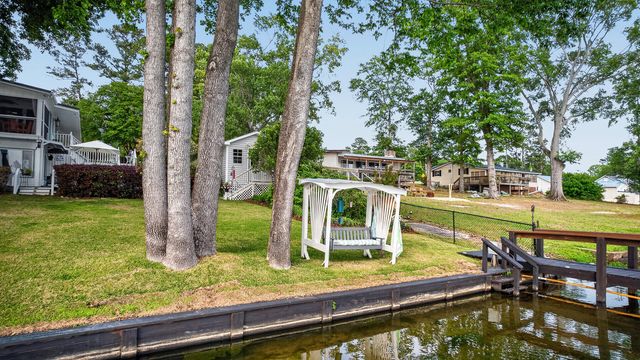 1204 Joyner Drive, Summerton, SC 29148