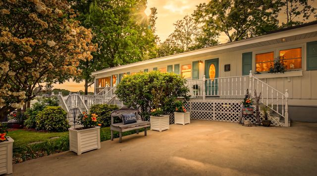 1204 Joyner Drive, Summerton, SC 29148