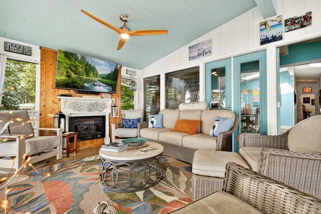 1204 Joyner Drive, Summerton, SC 29148