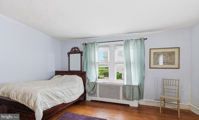 3828 CREST RD, Drexel Hill, PA 19026