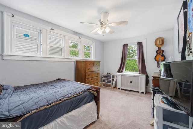 3828 CREST RD, Drexel Hill, PA 19026