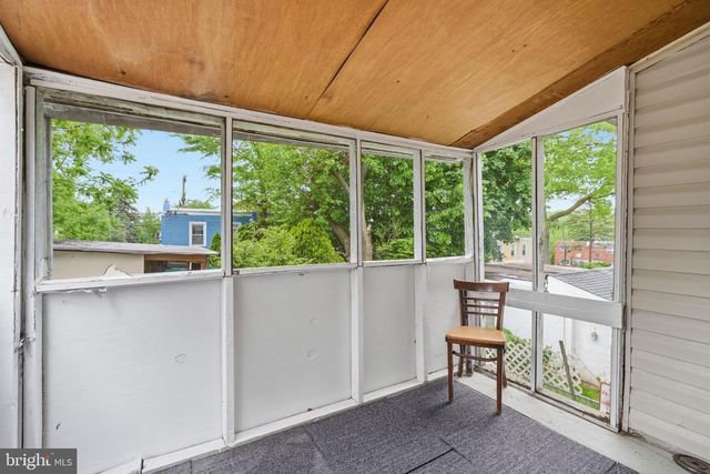 3828 CREST RD, Drexel Hill, PA 19026