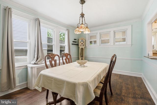 3828 CREST RD, Drexel Hill, PA 19026
