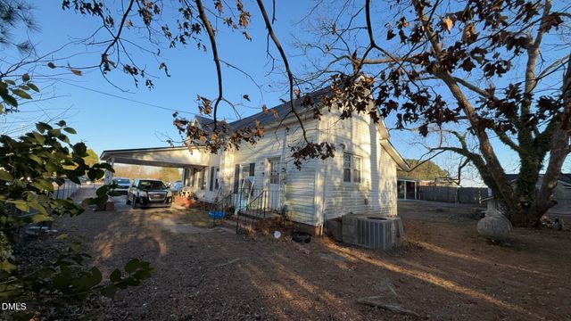 4585 Plain View Highway, Dunn, NC 28334