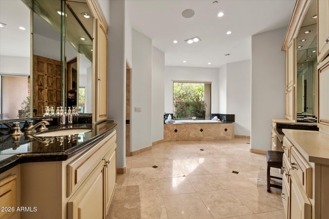 10040 E HAPPY VALLEY Road 479, Scottsdale, AZ 85255