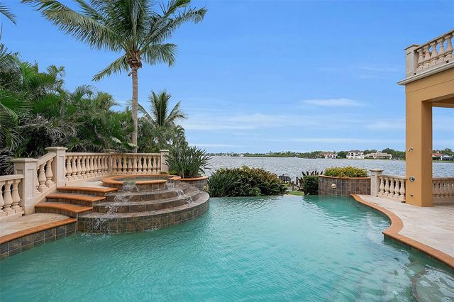 1541 CARIBBEAN DRIVE, Sarasota, FL 34231