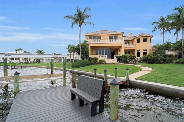 1541 CARIBBEAN DRIVE, Sarasota, FL 34231