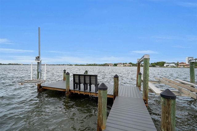 1541 CARIBBEAN DRIVE, Sarasota, FL 34231