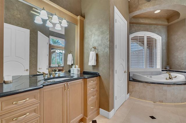 1541 CARIBBEAN DRIVE, Sarasota, FL 34231