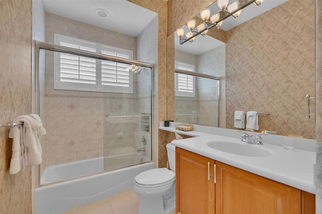 1541 CARIBBEAN DRIVE, Sarasota, FL 34231