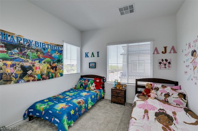 7220 North Decatur Boulevard 5, Las Vegas, NV 89131