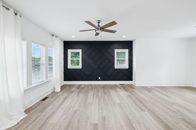 463B Radnor St, Nashville, TN 37211