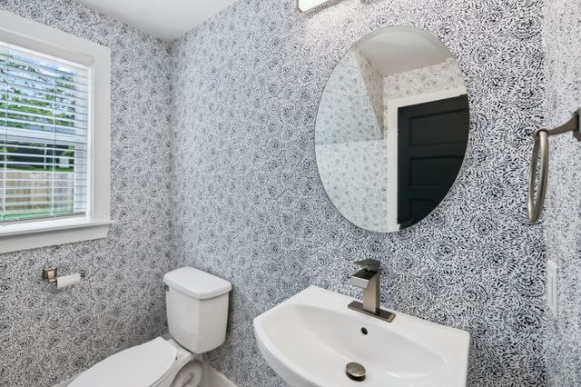 463B Radnor St, Nashville, TN 37211