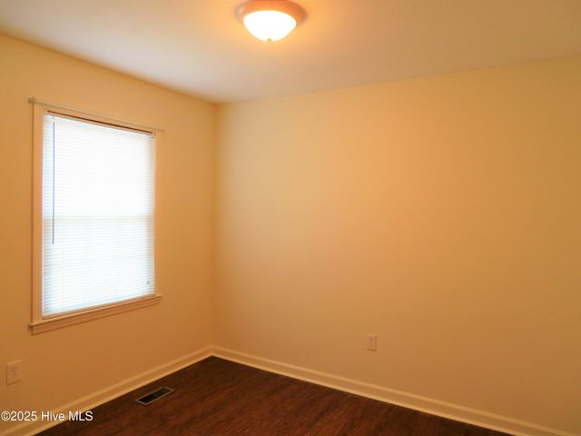 4806 Greenway Avenue, Wilmington, NC 28403