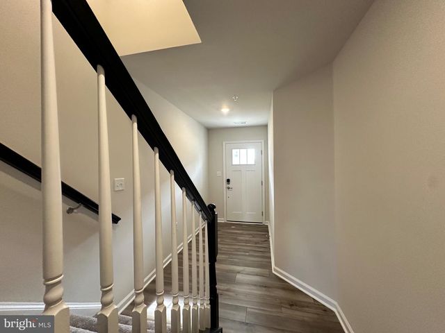 10986 BARNARD PL, White Plains, MD 20695