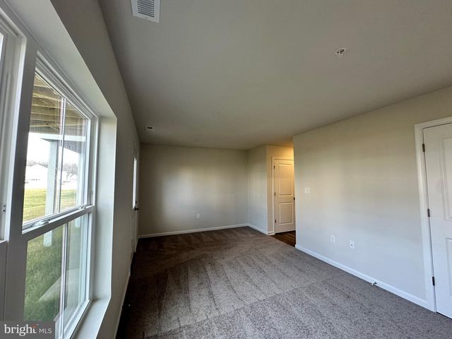 10986 BARNARD PL, White Plains, MD 20695