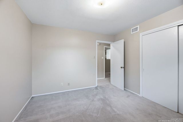 3006 Renker, San Antonio, TX 78217
