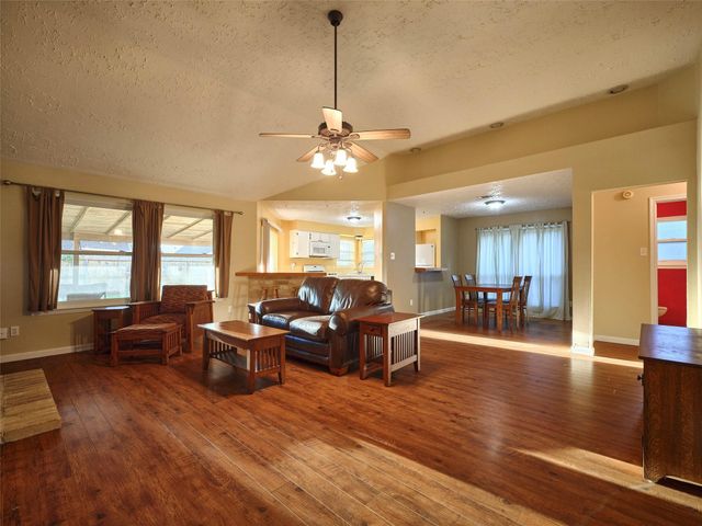 2002 Westwind Drive, Deer Park, TX 77536