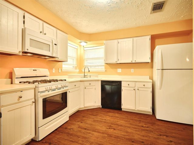 2002 Westwind Drive, Deer Park, TX 77536