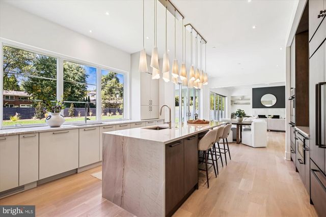 6514 76TH ST, Cabin John, MD 20818